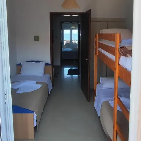 Artjan's Sea View Apartment *